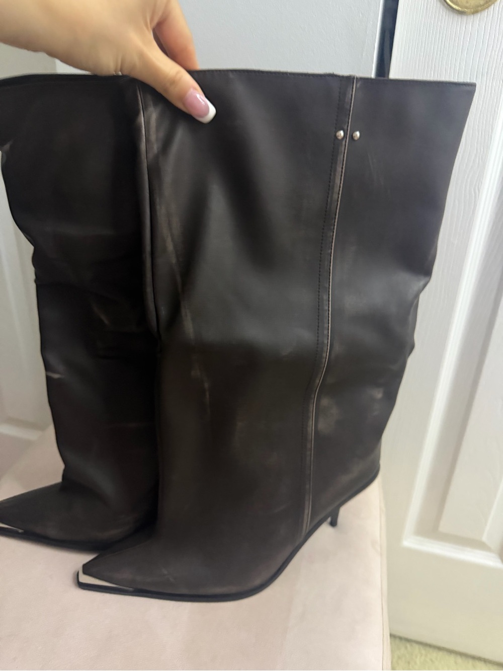 Cute azalea wang dusty boots new